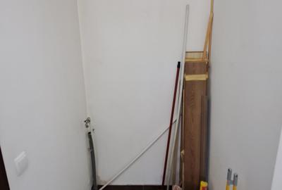 Apartament 3 camere, renovat, poziție retrasă (nu la bulevard) – Metrou 500 m - 40