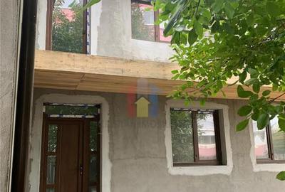 Vila P 1 Minerva, la ROSU 5 cam 220mp construiti teren 400 - 2