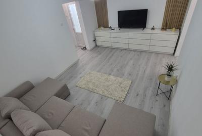 Apartament cu 2 camere decomandat în Exterior Vest