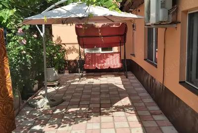 Vand casa cu spatiu comecial in Alexandria - 4