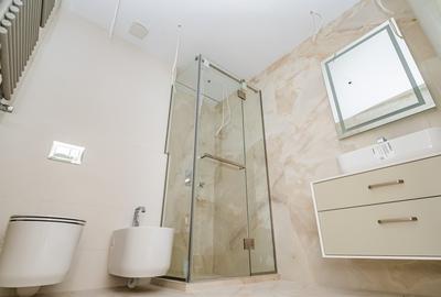 Apartament cu 3 camere semidecomandat în Nord - 12