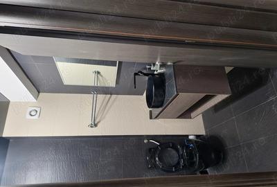 Garsonieră decomandată în Central - 2