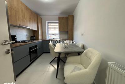 Apartament cu 3 camere decomandat în Tractorul - 8