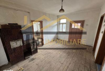 Casă cu 2 camere cu Teren 1192 Mp în Criș - 6