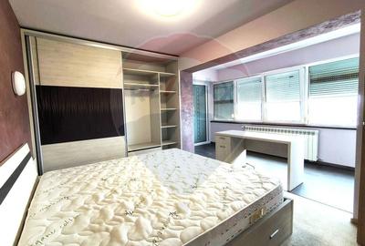 Apartament cu 3 camere de inchiriat in zona Delfinariu - 5