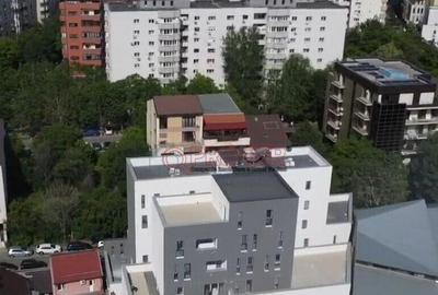 Apartament cu 3 camere decomandat în Timpuri Noi