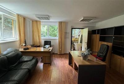 Spatiu comercial cu gradina si loc de parcare in centrul orasului Brasov - 2