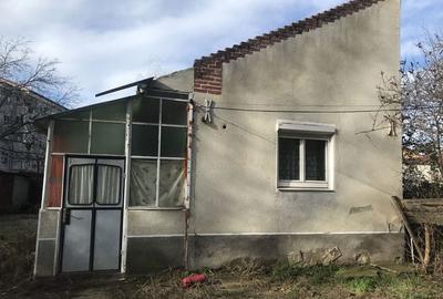 Casă cu 2 camere cu Teren 370 Mp în Micălaca - 1
