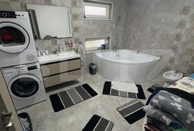 Casă cu 4 camere cu Teren 500 Mp în Central - 14