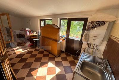 Casa cu 5 camere, curte 650 mp, zona Bariera Valcii - 4