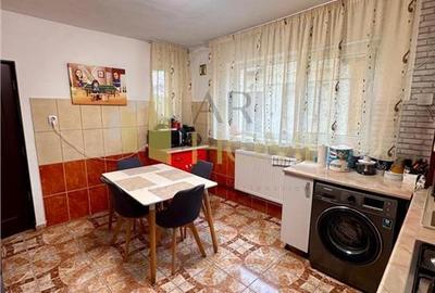 Vanzare apartament in casa, curte proprie, Ploiesti, zona centrala. - 17