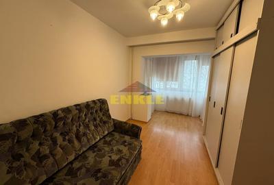Apartament cu 3 camere decomandat în Central - 2