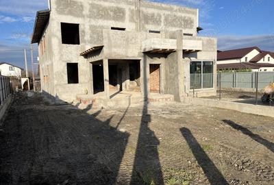 Casă cu 3 camere cu Teren 250 Mp în Vânători - 19