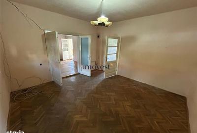 Casă cu 4 camere în Solidarității - 2