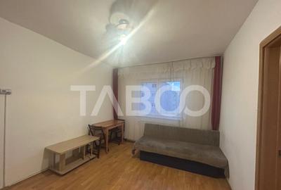 Apartament 2 camere etaj intermediar de inchiriat in zona Va - 1