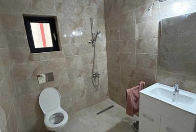 Casă cu 3 camere cu Canalizare în Unguriu - 5