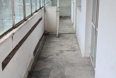 Apartament cu 3 camere semidecomandat în Titan - 4