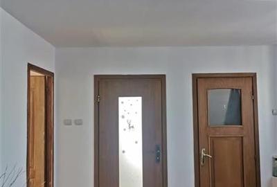 Vila t tip Bloc 6  camere  Vatra Luminoasa - 5