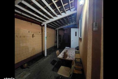 Casă cu 4 camere cu Teren 210 Mp în Central