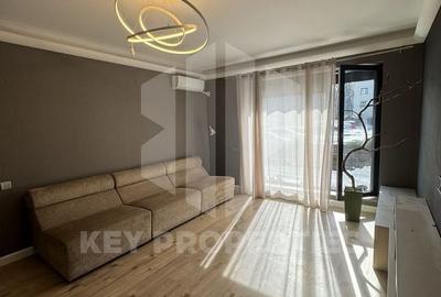 Apartament cu 2 camere semidecomandat, mobilat în Băneasa - 1