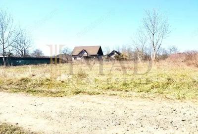 Teren de 1023 mp, în Central - 3