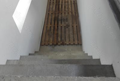 Spațiu comercial, de 390 mp, în Central - 14