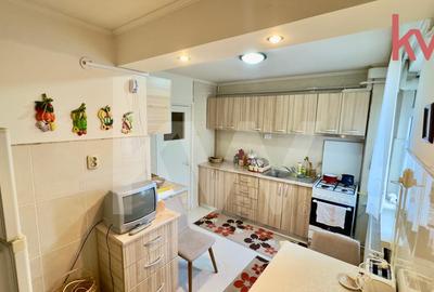 Apartament 3 camere de vanzare - Str. Dezrobirii, Craiova - 5