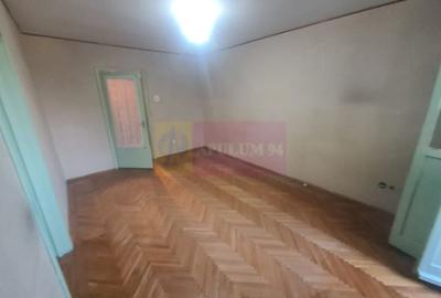 Apartament cu 2 camere de vanzare in Campina - Zona Piata Centrala - 4