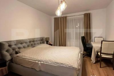 Apartament cu 3 camere decomandat, mobilat în Central