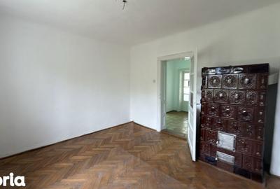 Casă cu 3 camere cu Teren 2200 Mp în Șișești - 12