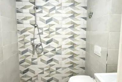 Casă cu 5 camere cu Canalizare în Tractorul - 13