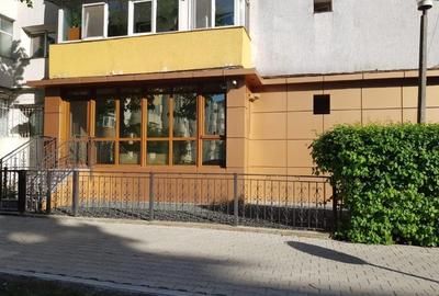 De vanzare spatiu comercial - birouri - strada Traian - Vaslui - 4