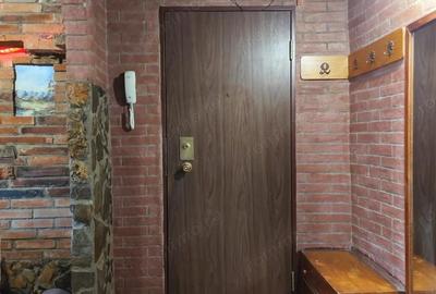 Inchiriere apartament 3 camere, str. Sovata, Rogerius, Oradea - 2