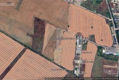 Teren investitie /extravilan / A.I.Cuza / Otopeni / 11000mp / fs 52ml - 1