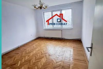 Apartament cu 3 camere decomandat în Gară - 6