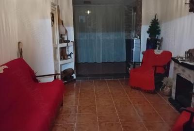 Casă cu 5 camere cu Teren 756 Mp în Central - 4