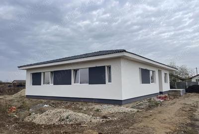 Casă cu Teren 300 Mp în Dumbrăvița - 2