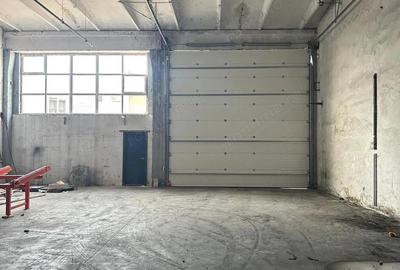 Spațiu comercial, de 530 mp, în Central - 1