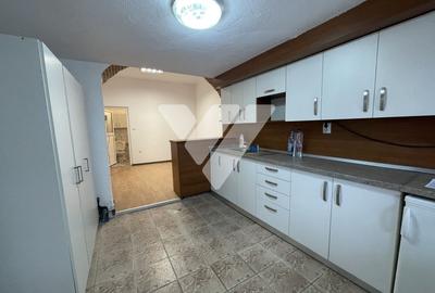 Apartament cu 3 camere nedecomandat în Ultracentral