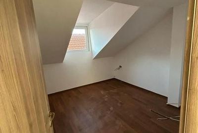 Apartament cu 4 camere în Decebal - 4