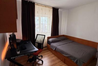 Apartament cu 4 camere decomandat în 1 Decembrie - 4
