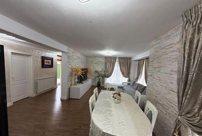 Casă cu 4 camere cu Teren 239 Mp în Florești