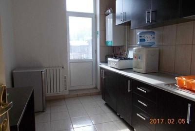 Apartament cu 4 camere decomandat în Cotroceni - 2