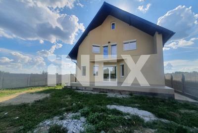 Casa de vanzare in Mosoaia, sat Hin?e?ti 5 camere, - 7