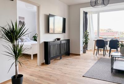 Apartament cu 3 camere în P-ța Romană - 1