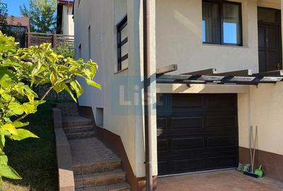 Casă cu 5 camere cu Canalizare în Bucium