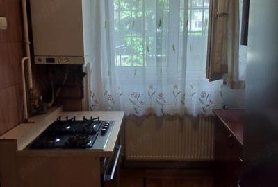 Apartament cu 2 camere decomandat în Traian - 5