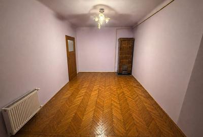 Casă cu 4 camere cu Teren 300 Mp în Nord - 2