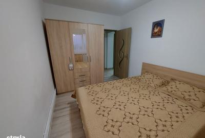 Apartament cu 2 camere decomandat în Micro 6 - 3