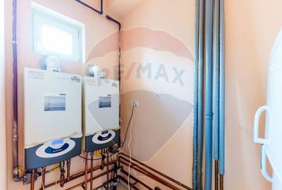 Apartament cu 3 camere de inchiriat - Zona Intim - 13